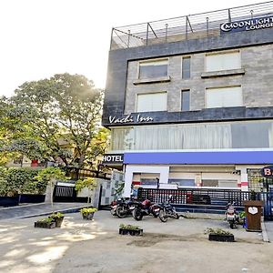 Oyo Townhouse 852 Hotel Vachi Inn